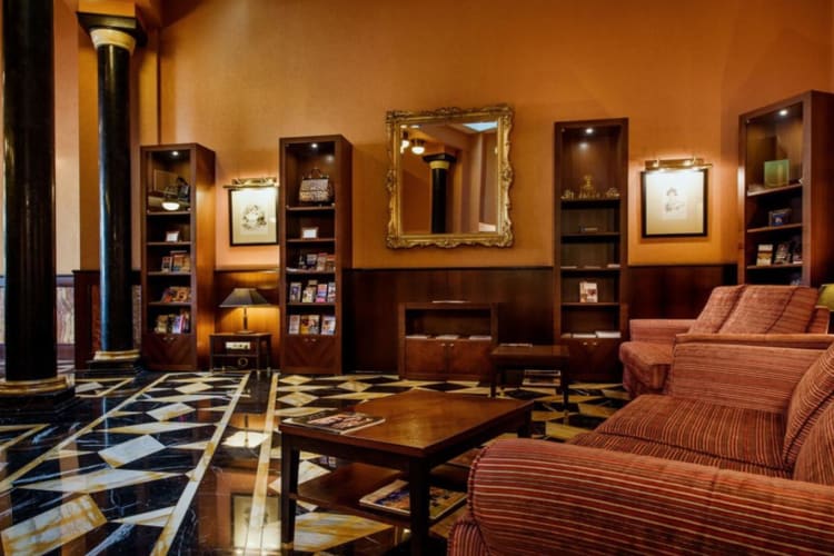 Hotel Lobby